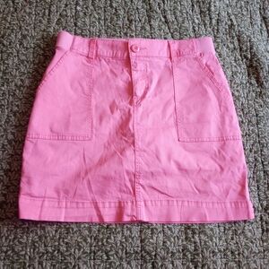 Lee Vibrant Pink Apparel